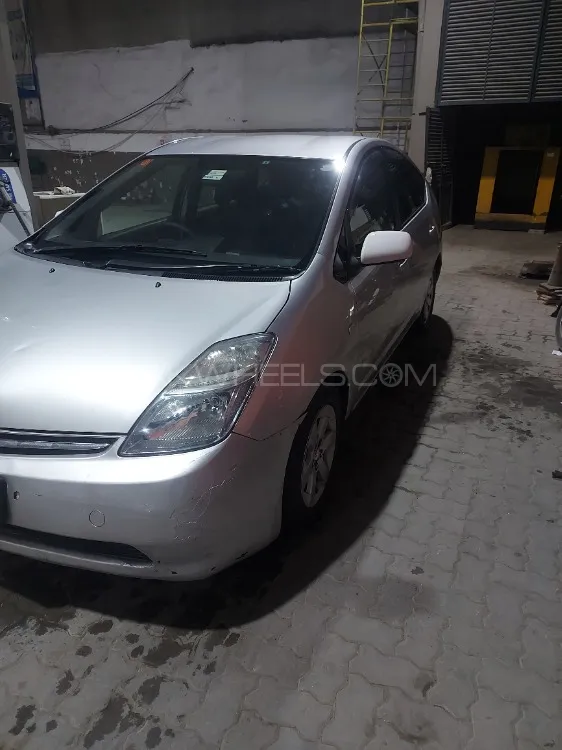 Toyota Prius 2007 for Sale in Lahore Toyota Prius 2007 for Sale in Lahore Image-9