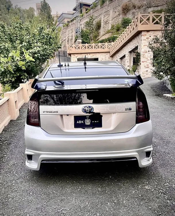 Toyota Prius 2013 for Sale in Peshawar Toyota Prius 2013 for Sale in Peshawar Image-2