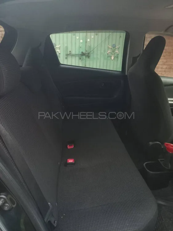 Toyota Vitz 2015 for Sale in Multan Toyota Vitz 2015 for Sale in Multan Image-14