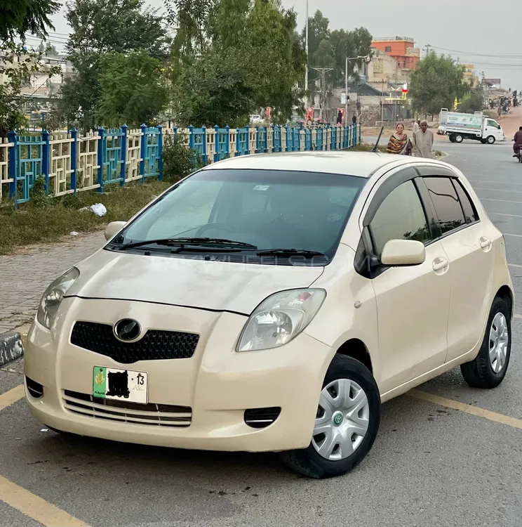 Toyota Vitz 2006 for Sale in Islamabad Image-1