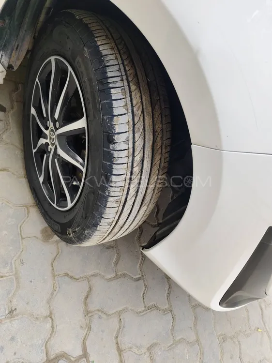 Toyota Yaris Sedan 2020 for Sale in Lahore Toyota Yaris Sedan 2020 for Sale in Lahore Image-18