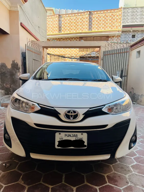 Toyota Yaris Sedan 2022 for Sale in Multan Toyota Yaris Sedan 2022 for Sale in Multan Image-1