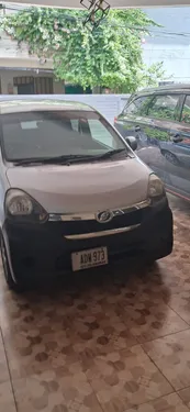 Daihatsu Mira ES 2014