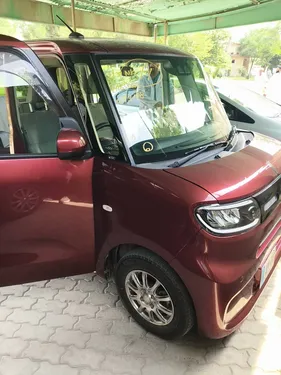 Daihatsu Tanto 2022