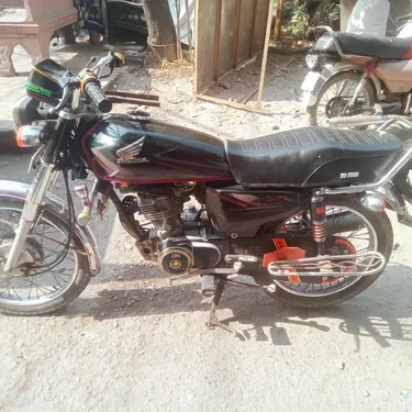 Honda CG 125 2015