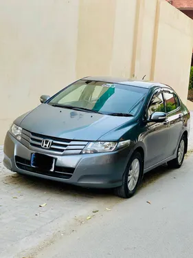 ہونڈا سٹی ایسپائر ۱.۵ آئی-وی ٹی ای سی 2013 for Sale ہونڈا سٹی ایسپائر ۱.۵ آئی-وی ٹی ای سی 2013 for Sale