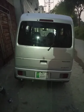 Suzuki Every Join 2012