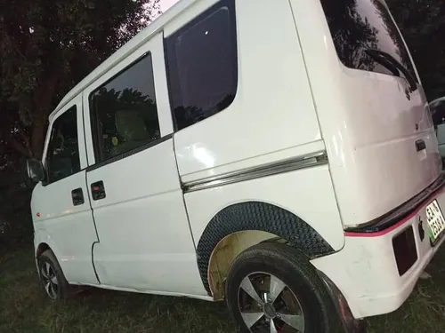 Suzuki Every Join 2012