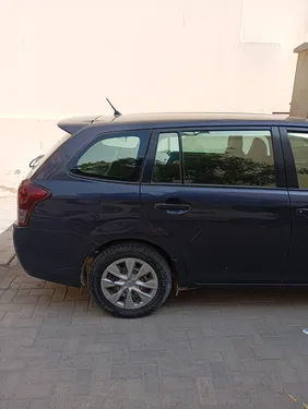 Toyota Corolla Fielder 2014