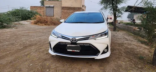 Toyota Corolla Altis Grande X CVT-i 1.8 Black Interior 2024