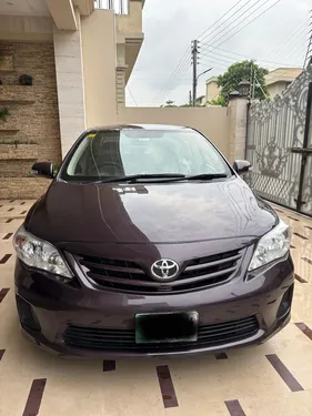 Toyota Corolla GLi 1.3 VVTi 2013