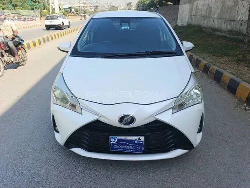 ٹویوٹا ویٹز ہائبرڈ یو ۱.۵ 2017 for Sale نئی