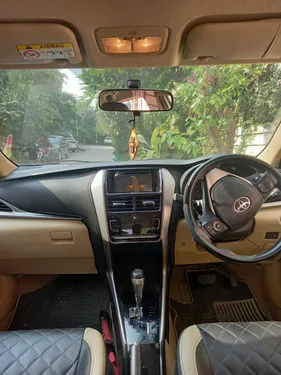 Toyota Yaris Sedan ATIV X CVT 1.5 2020