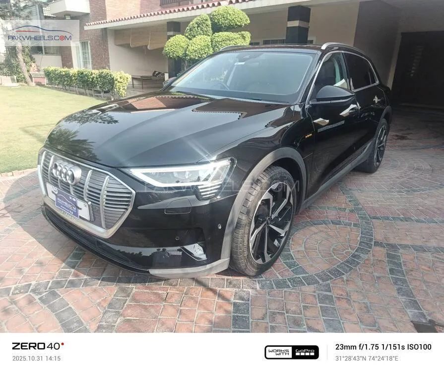 Audi e-tron 2022 for Sale in Lahore Audi e-tron 2022 for Sale in Lahore Image-3