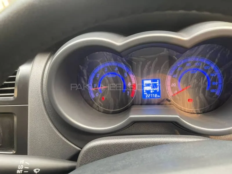 Changan Karvaan 2025 for Sale in Lahore Changan Karvaan 2025 for Sale in Lahore Image-10