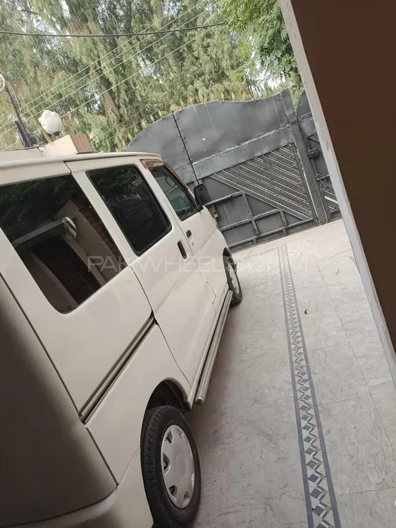 Daihatsu Hijet 2011 for Sale in Lahore Daihatsu Hijet 2011 for Sale in Lahore Image-4