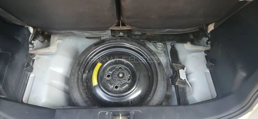 Daihatsu Move 2014 for Sale in Lahore Daihatsu Move 2014 for Sale in Lahore Image-4