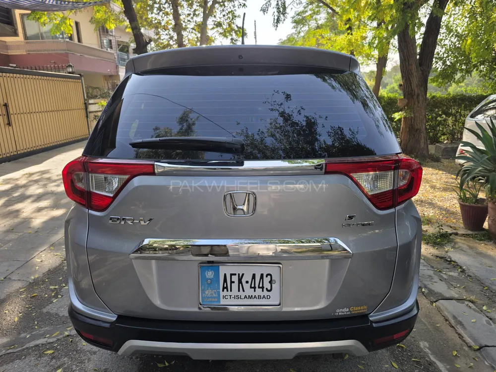 Honda BR-V 2017 for Sale in Islamabad Honda BR-V 2017 for Sale in Islamabad Image-5