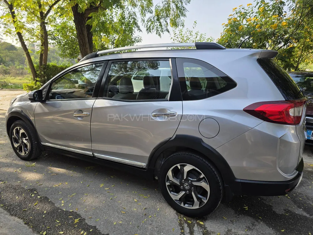 Honda BR-V 2017 for Sale in Islamabad Honda BR-V 2017 for Sale in Islamabad Image-3