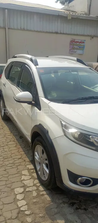 Honda BR-V 2018 for Sale in Lahore Honda BR-V 2018 for Sale in Lahore Image-3