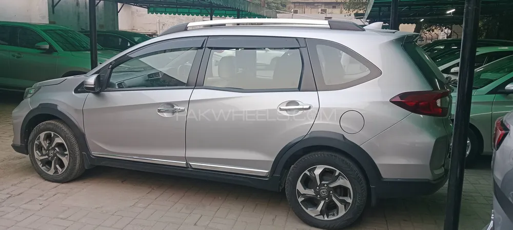 Honda BR-V 2020 for Sale in Lahore Honda BR-V 2020 for Sale in Lahore Image-4