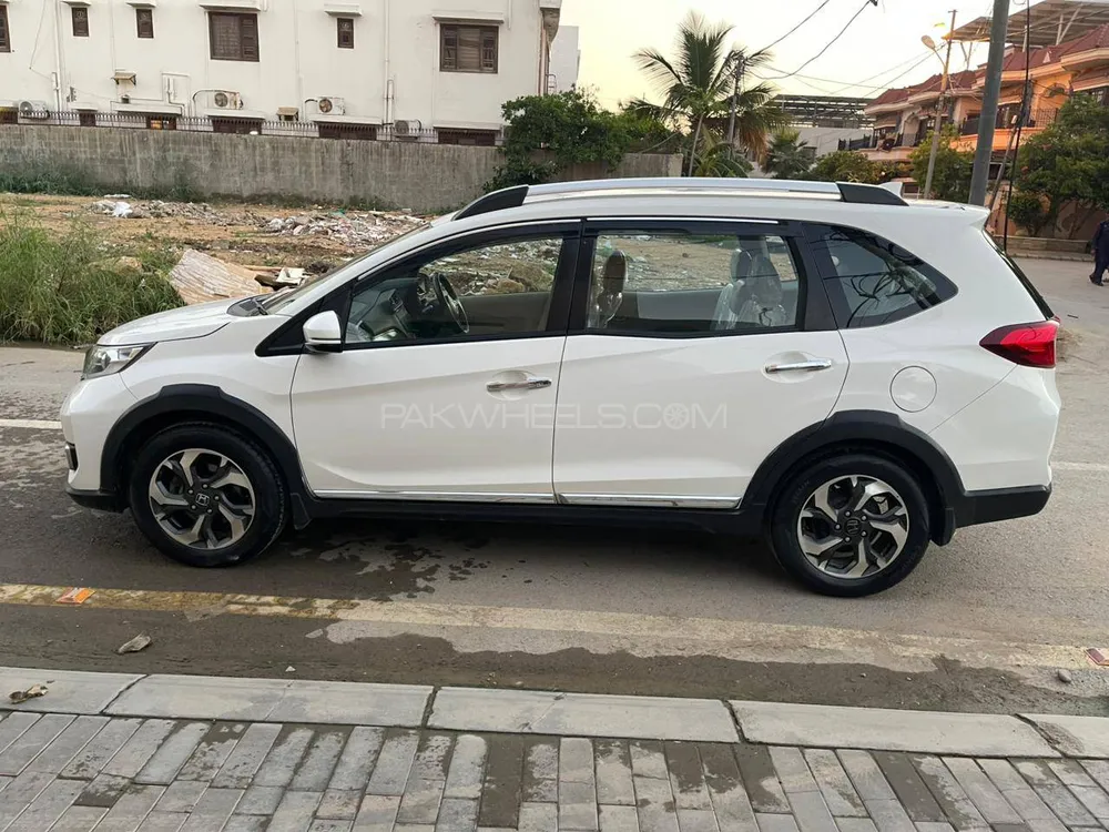 Honda BR-V 2020 for Sale in Karachi Honda BR-V 2020 for Sale in Karachi Image-6