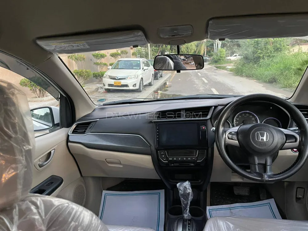 Honda BR-V 2020 for Sale in Karachi Honda BR-V 2020 for Sale in Karachi Image-15