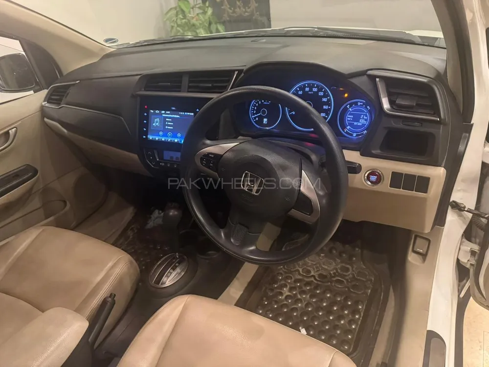 Honda BR-V 2021 for Sale in Lahore Honda BR-V 2021 for Sale in Lahore Image-3