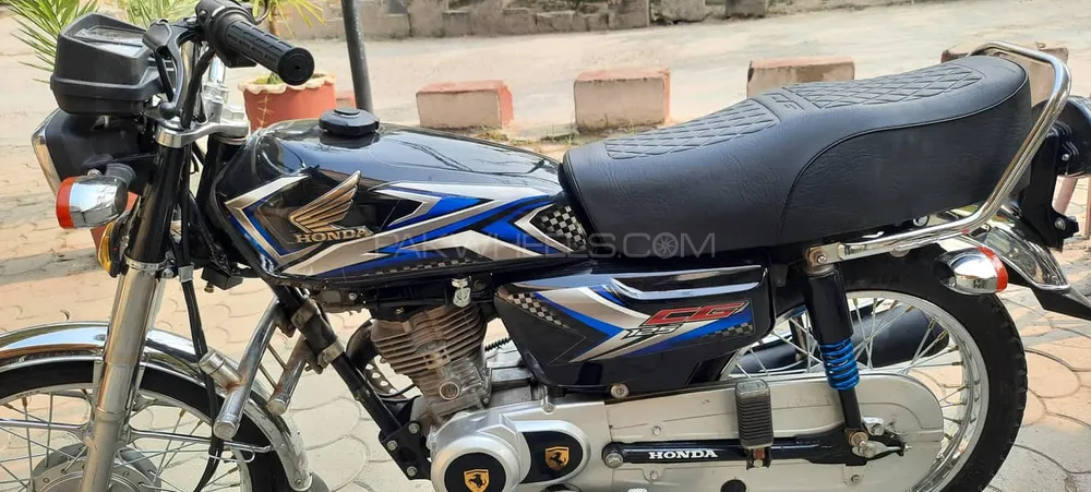 Honda CG 125 2017 for Sale Honda CG 125 2017 for Sale Image-5
