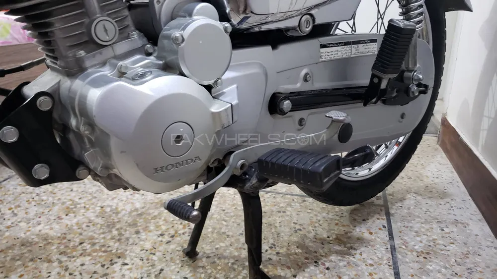 Honda CG 125 Special Edition 2023 for Sale Honda CG 125 Special Edition 2023 for Sale Image-8