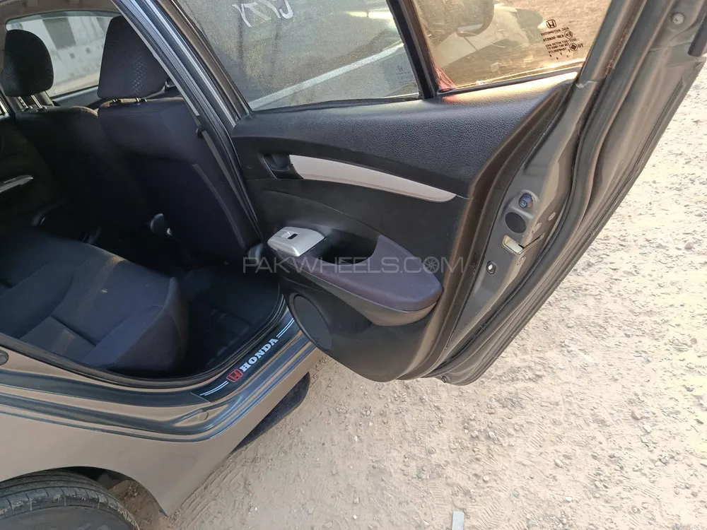 Honda City 2010 for Sale in Lahore Honda City 2010 for Sale in Lahore Image-11