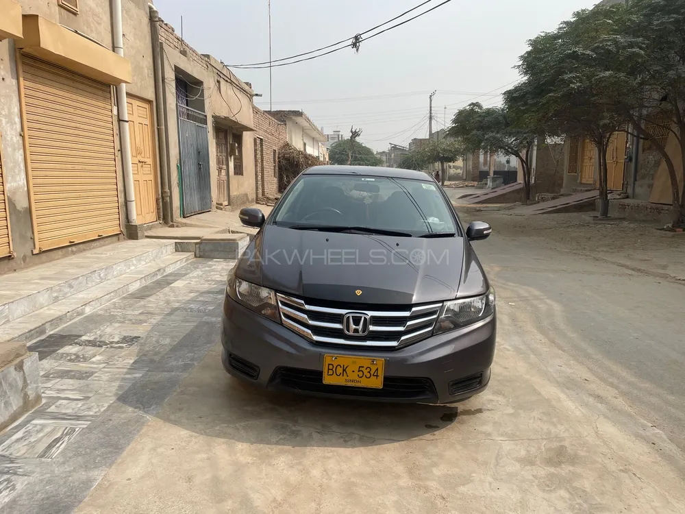 Honda City 2014 for Sale in Multan Honda City 2014 for Sale in Multan Image-2