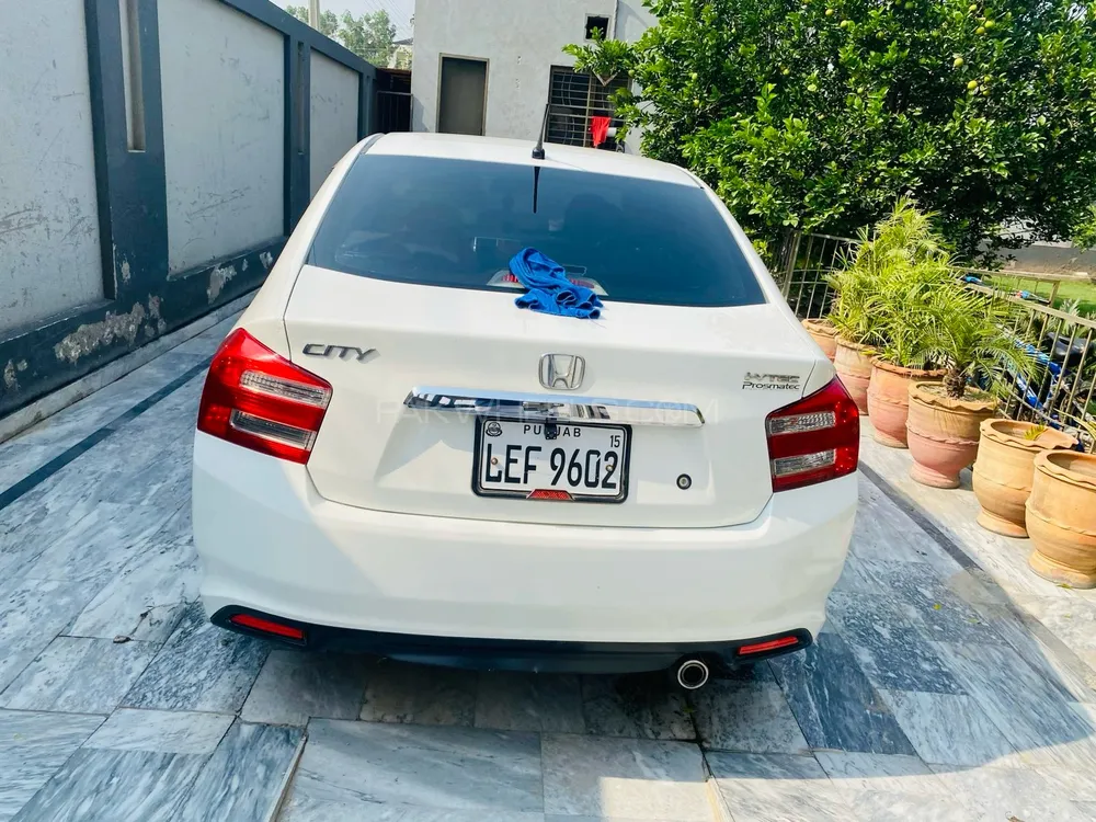 Honda City 2015 for Sale in Lahore Image-1