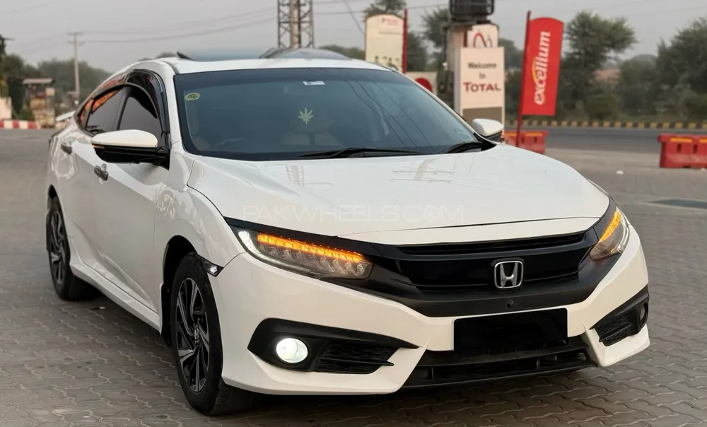 Honda Civic 2016 for Sale in Lahore Image-1