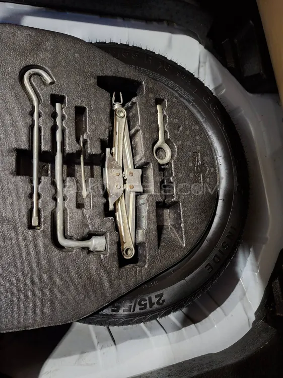 Honda Civic 2017 for Sale in Gujranwala Honda Civic 2017 for Sale in Gujranwala Image-12