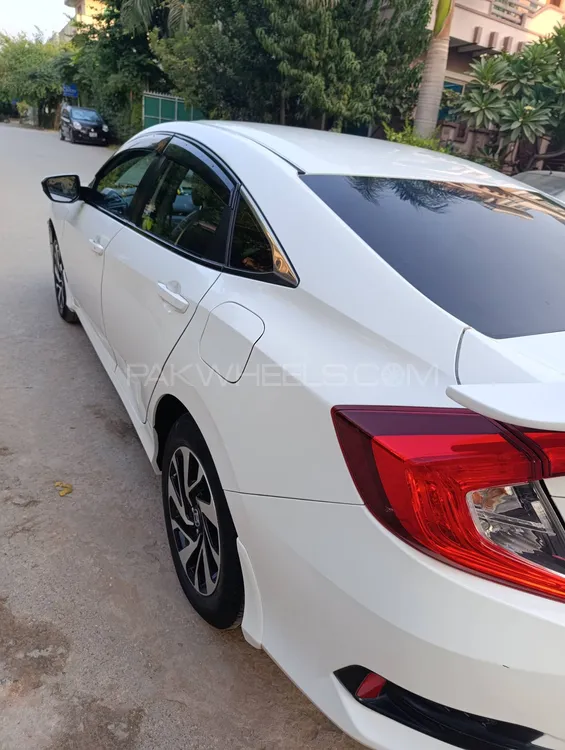 Honda Civic 2018 for Sale in Islamabad Honda Civic 2018 for Sale in Islamabad Image-5