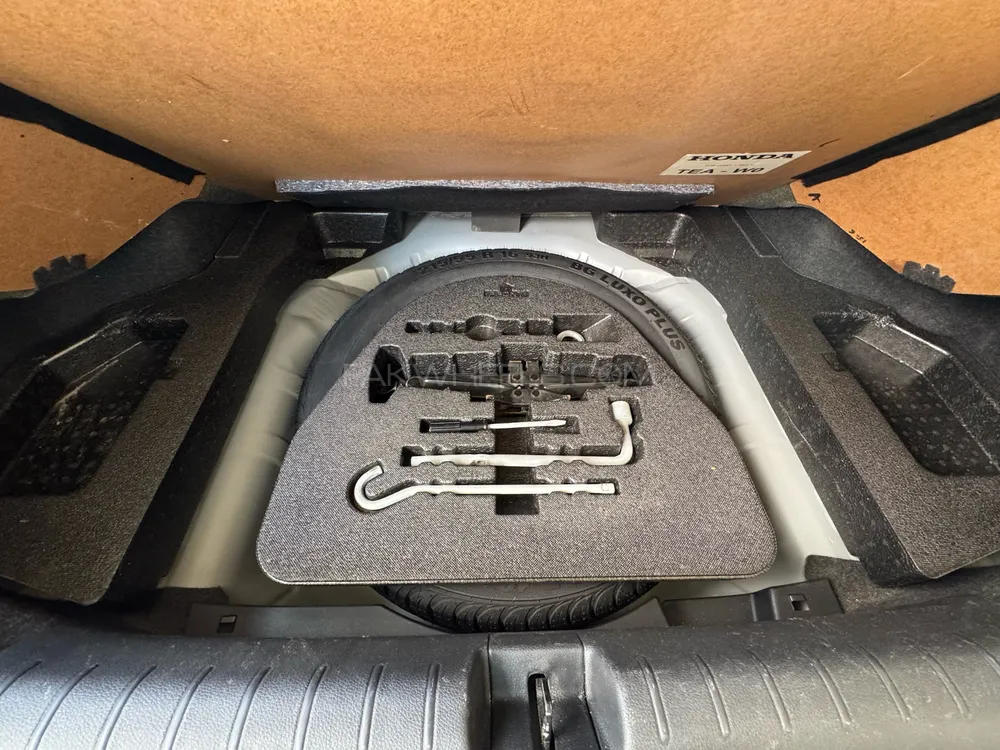 Honda Civic 2021 for Sale in Karachi Honda Civic 2021 for Sale in Karachi Image-13