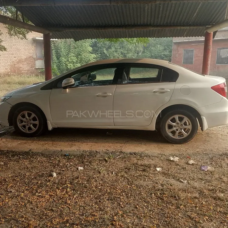 Honda Civic 2012 for Sale in Sargodha Honda Civic 2012 for Sale in Sargodha Image-3