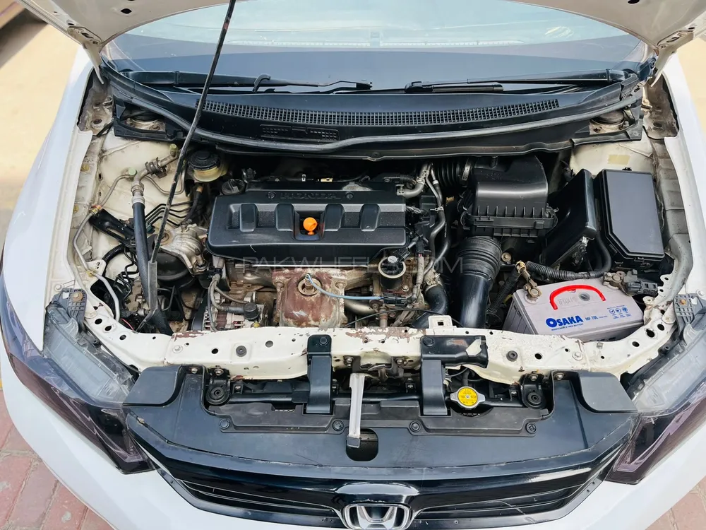 Honda Civic 2013 for Sale in Lahore Honda Civic 2013 for Sale in Lahore Image-4