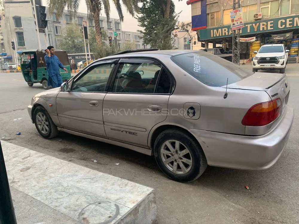 Honda Civic 2001 for Sale in Peshawar Honda Civic 2001 for Sale in Peshawar Image-4