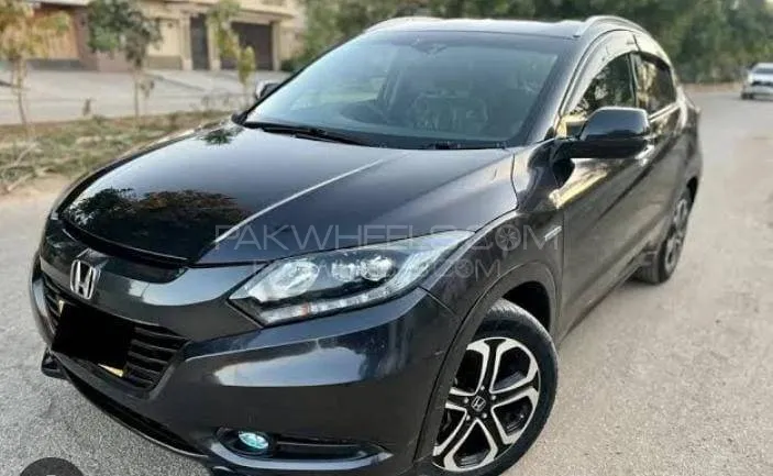 Honda Vezel 2014 for Sale in Islamabad Image-1