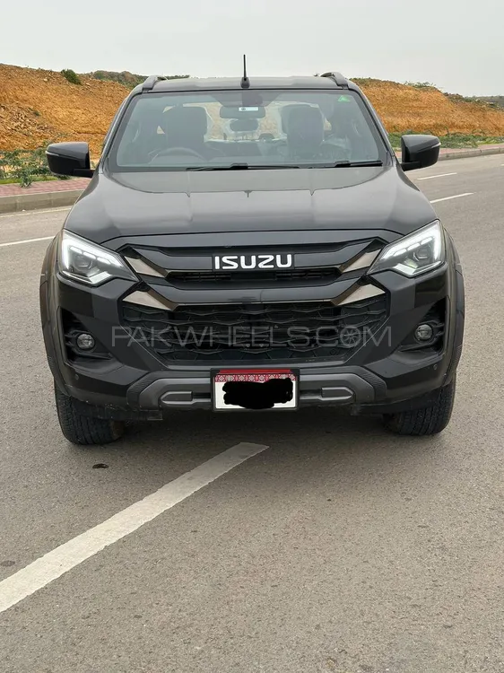 Isuzu D-Max 2025 for Sale in Karachi Image-1