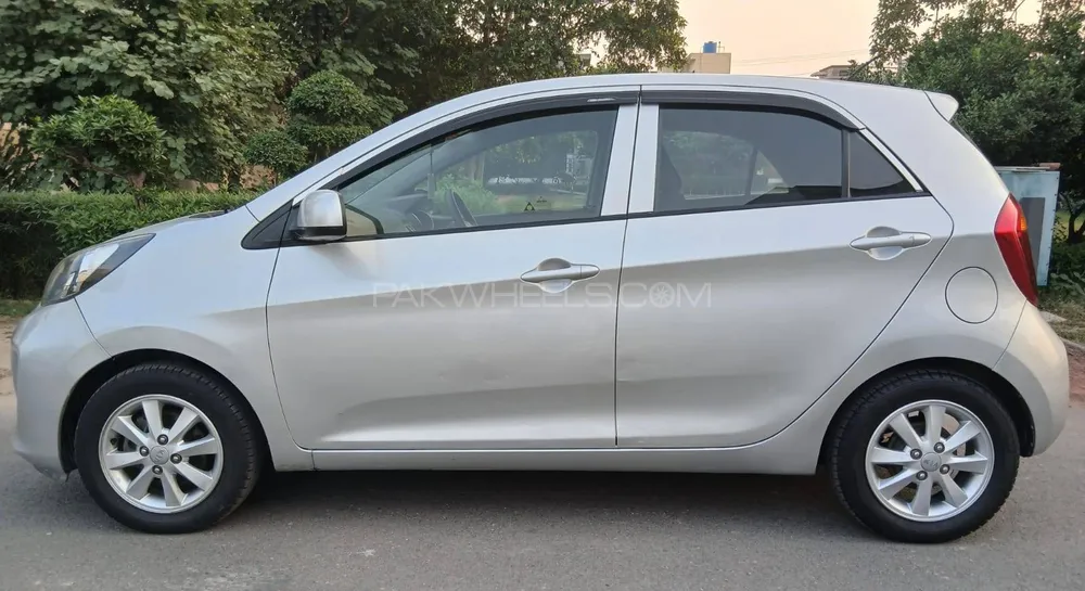 KIA Picanto 2020 for Sale in Lahore KIA Picanto 2020 for Sale in Lahore Image-3