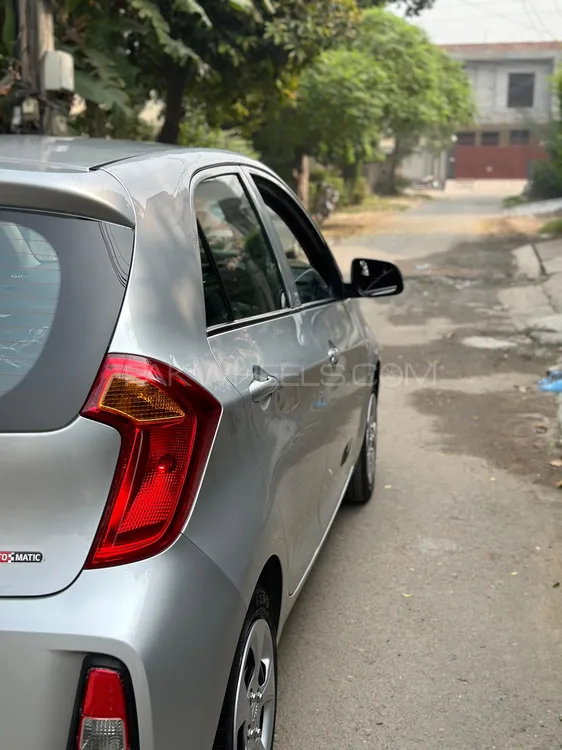 KIA Picanto 2025 for Sale in Lahore KIA Picanto 2025 for Sale in Lahore Image-4