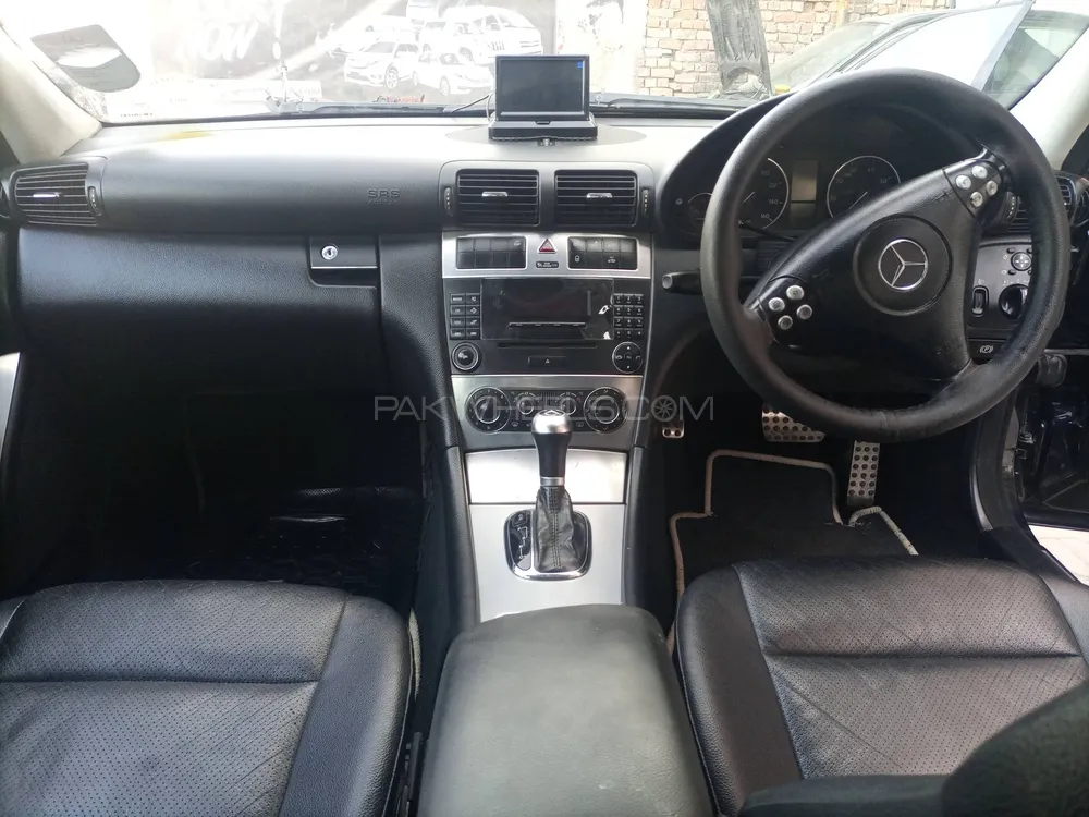 Mercedes Benz C Class 2006 for Sale in Rawalpindi Mercedes Benz C Class 2006 for Sale in Rawalpindi Image-6