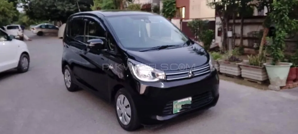 Mitsubishi Ek Wagon 2015 for Sale in Lahore Mitsubishi Ek Wagon 2015 for Sale in Lahore Image-4