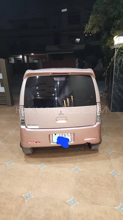 Mitsubishi Ek Wagon 2012 for Sale in Lahore Mitsubishi Ek Wagon 2012 for Sale in Lahore Image-6
