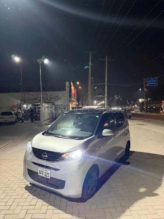 Nissan Dayz 2023 for Sale in Gujranwala Nissan Dayz 2023 for Sale in Gujranwala Image-2