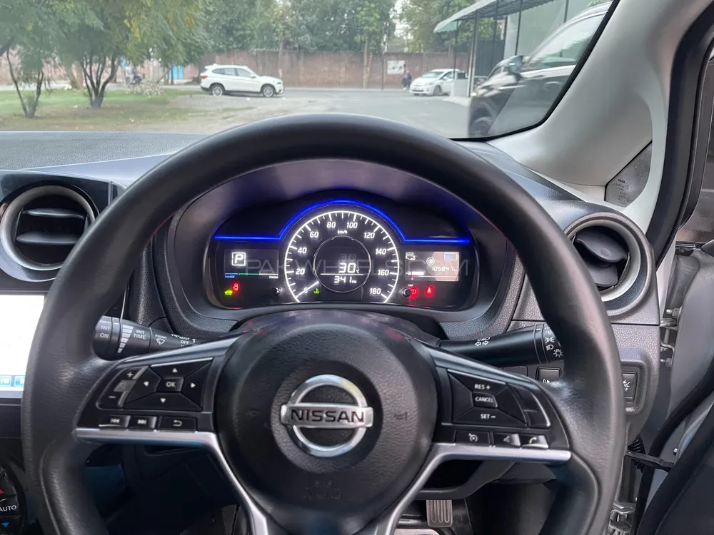 Nissan Note 2020 for Sale in Lahore Nissan Note 2020 for Sale in Lahore Image-11