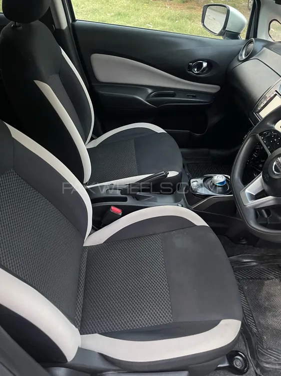 Nissan Note 2020 for Sale in Lahore Nissan Note 2020 for Sale in Lahore Image-9